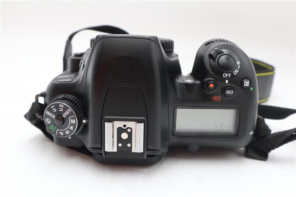 Nikon D7500 DSLR Camera 20.9MP Body Only, Shutter Count 18%, Very Good Cond.