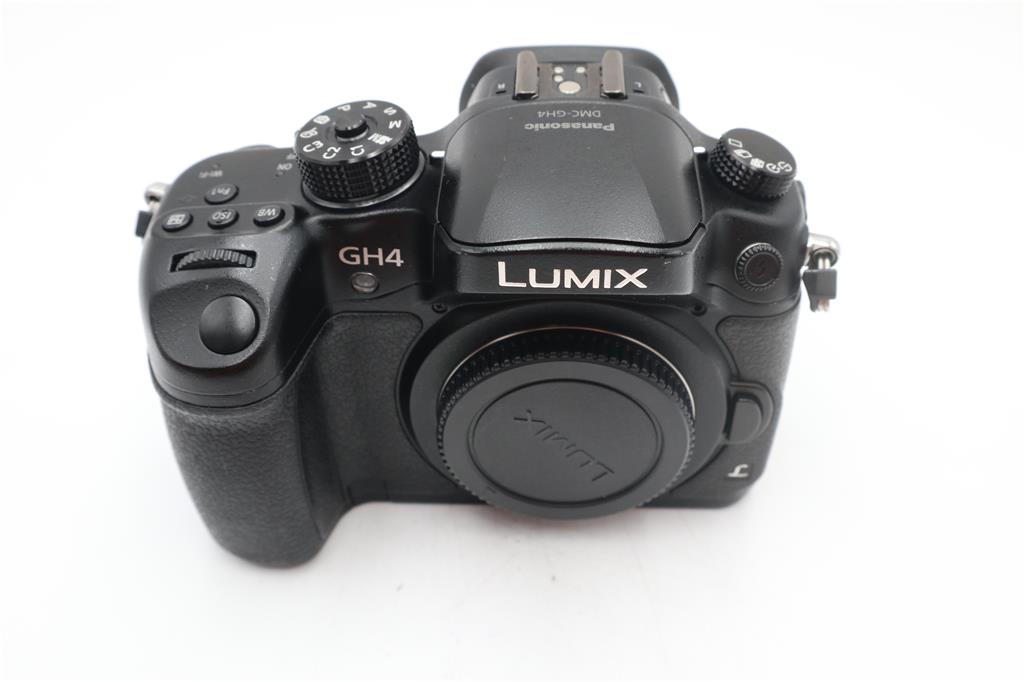 Panasonic DMC-GH4 Mirrorless Camera 16MP 4K Body Only, Shutter Count 10468