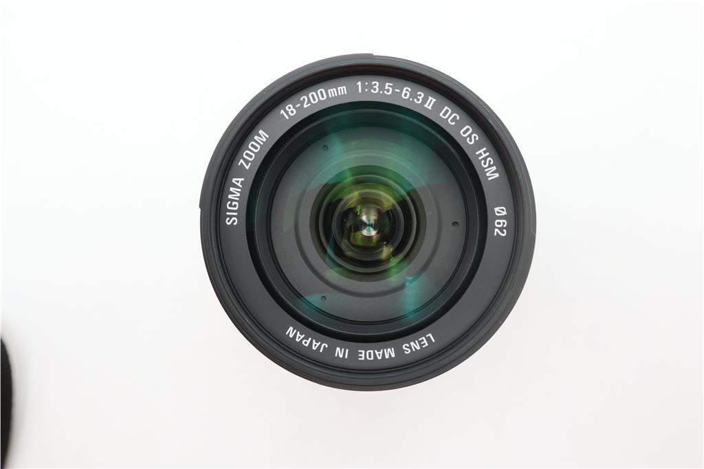 Sigma 18-200mm All-Around Lens f3.5-6.3 DC OS II Stabilised for Canon, V.G. Cond