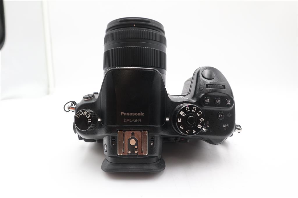 Panasonic DMC-GH4 Mirrorless Camera 16MP 4K with 14-42mm, Shutter Count 8145