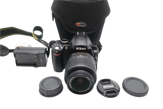 Nikon D60 DSLR Camera 10.2 MP with 18-55mm, Shutter Count 5422, V.Good Condition