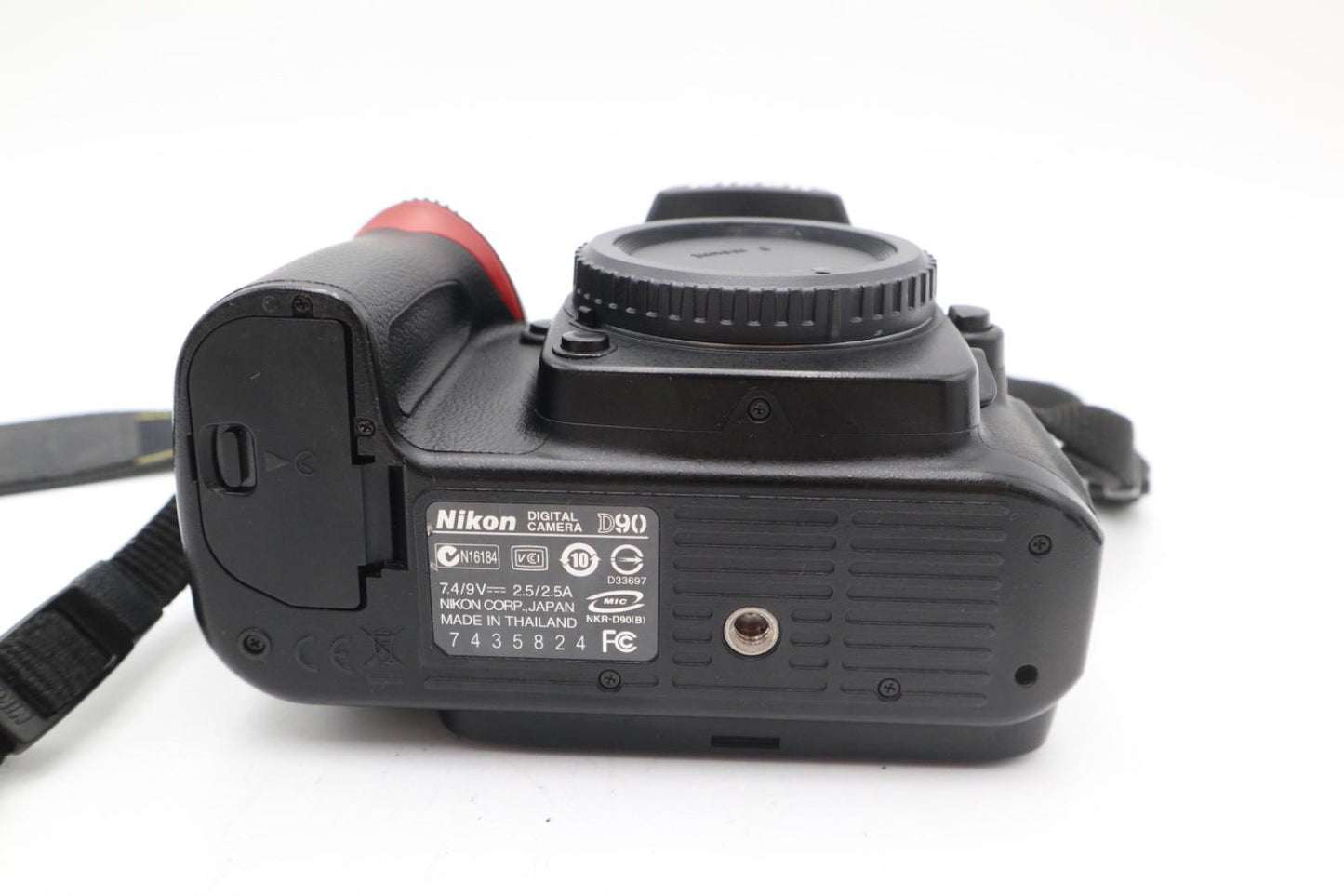 Nikon D90 DSLR Camera 12.3MP Body Only, Shutter Count 13 %, Fair Condition