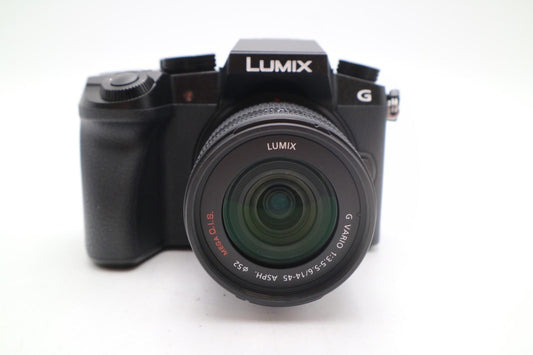 Panasonic G7 Mirrorless Camera 16MP with 14-45mm, Shutter Count 1264 REFURBISHED