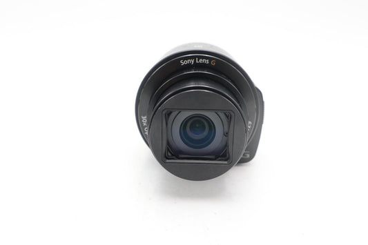 Sony Cyber-Shot DSC-QX30 Digital Camera 20.4MP, 30x optical zoom, Good Condition