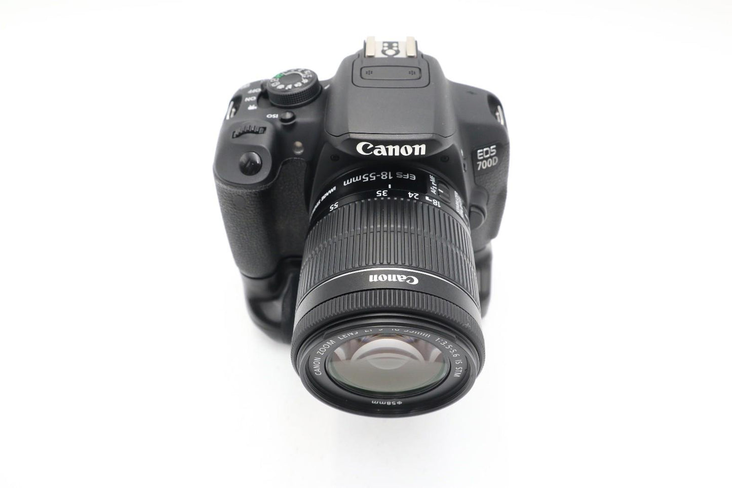 Canon 700D DSLR Camera 18MP with Canon 18-55mm Lens, Very Good REFURBISHED