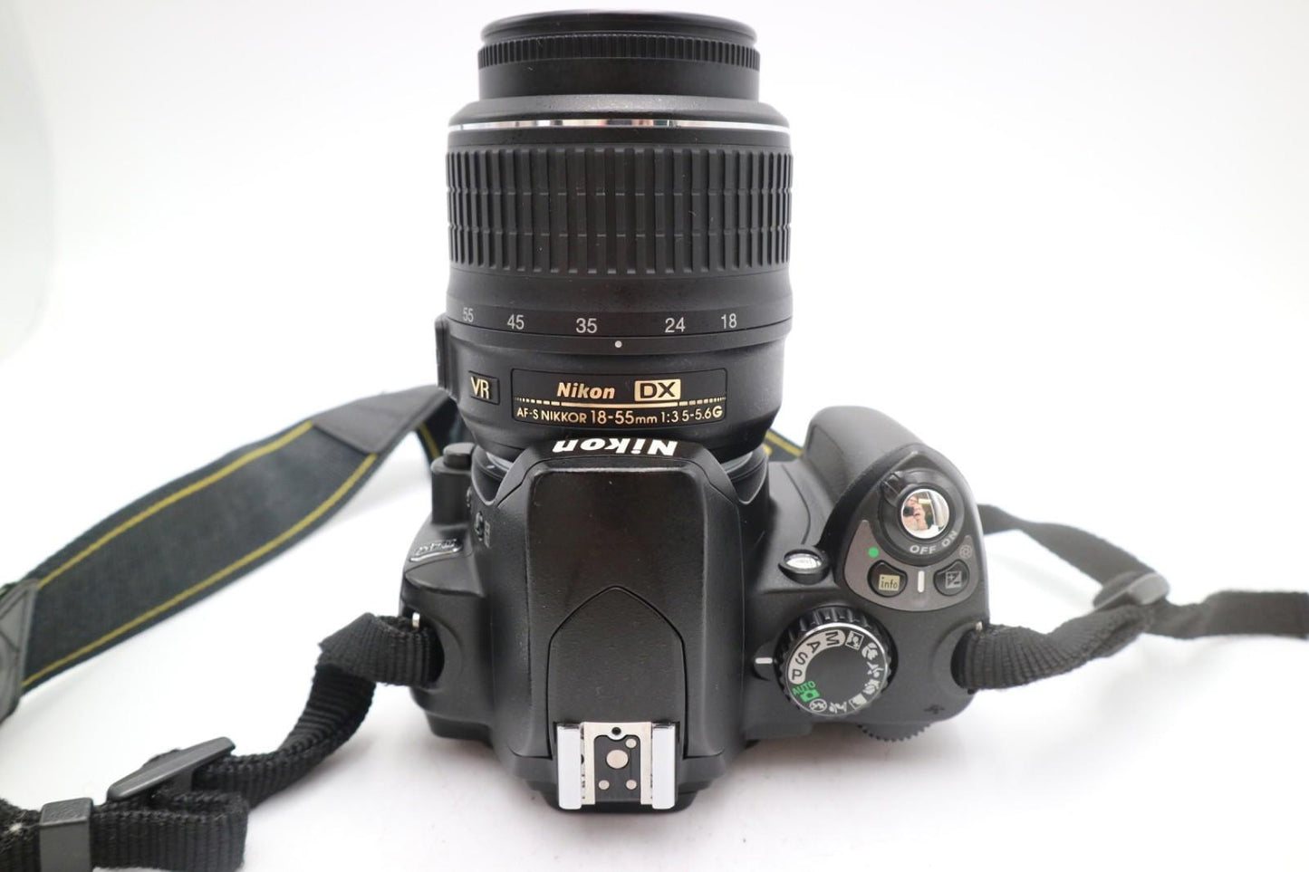 Nikon D40 Camera 6.1MP DSLR with 18-55mm, Shutter Count 14104, Good Condition