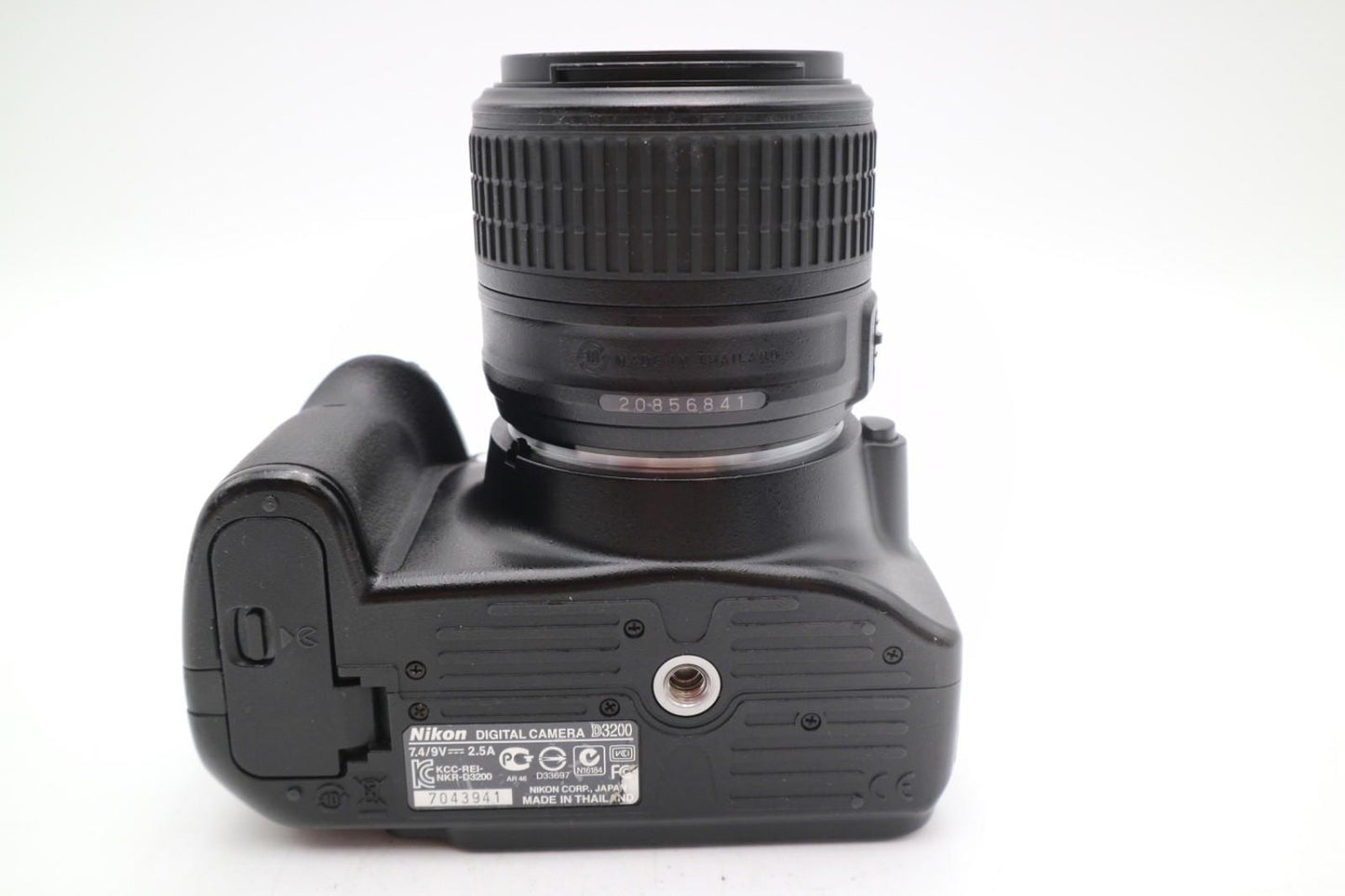 Nikon D3200 DSLR Camera 24.2MP with 18-55mm, Shutter Count 16456, Good Condition