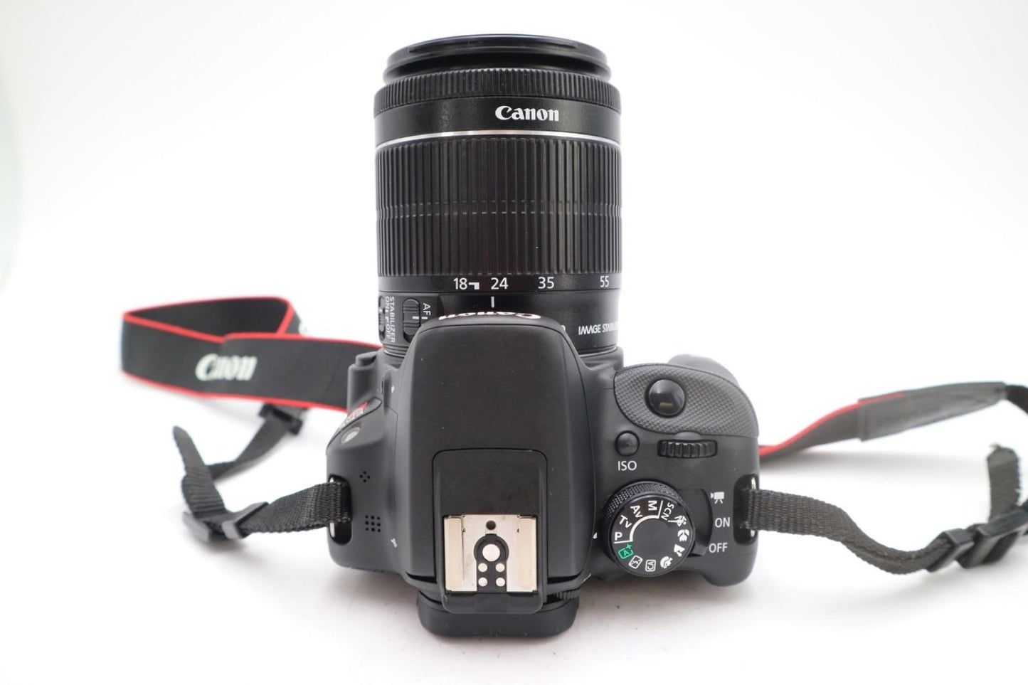 Canon 100D DSLR Camera 18MP with 18-55mm Shutter Count 5659, Good REFURBISHED