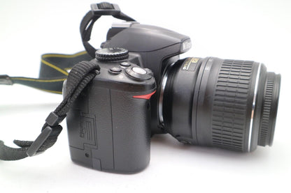 Nikon D3000 DSLR Camera 10.2MP with 18-55mm, Shutter Count 10884, Good Condition