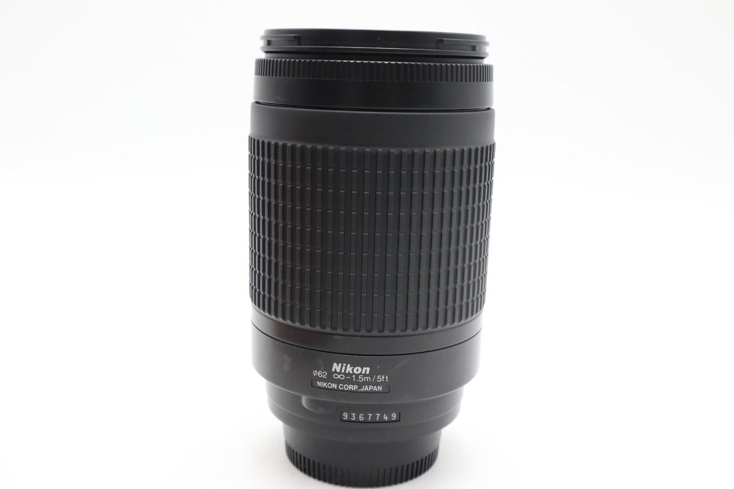 Nikon 70-300mm Telephoto Lens F4.0-5.6 G Nikkor AF Full Frame, Good Condition