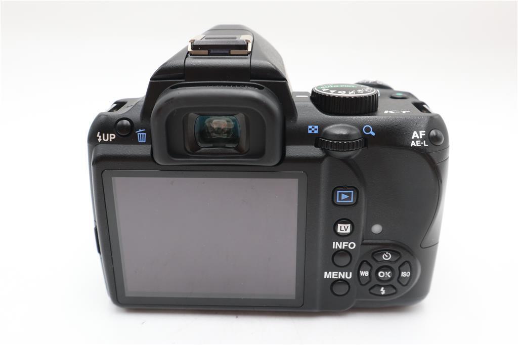 Pentax K-R 12.4MP Camera DSLR with 18-55mm and 50-200mm, Shutter Count 4864