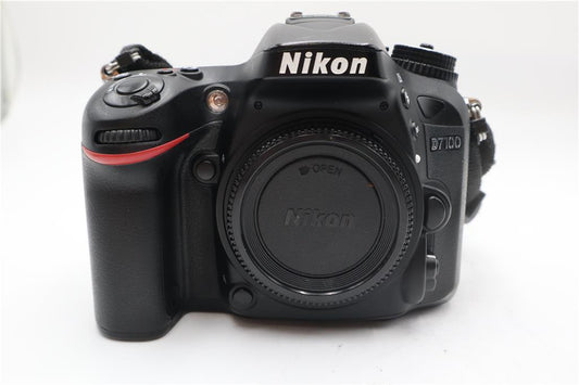 Nikon D7100 DSLR Camera 24.1MP Body Only, Shutter C. 24%, Very Good Refurbished