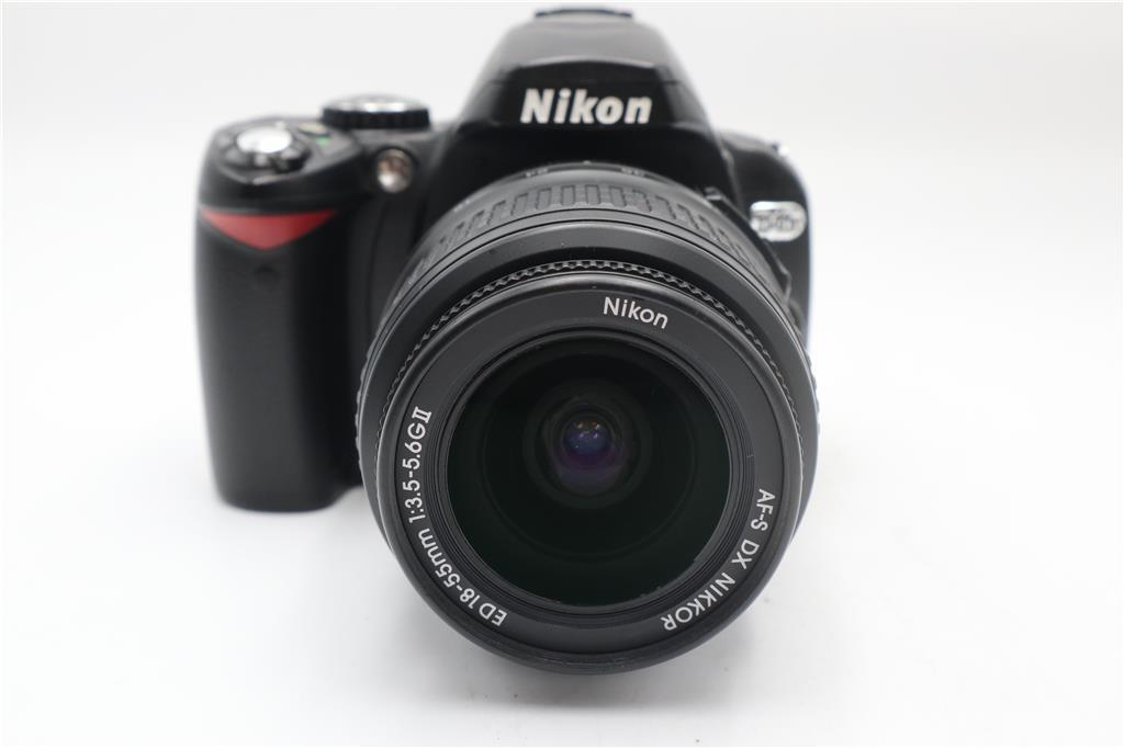 Nikon D40x Camera 10.2MP DSLR with 18-55mm, Shutter Count 5893, Good Condition