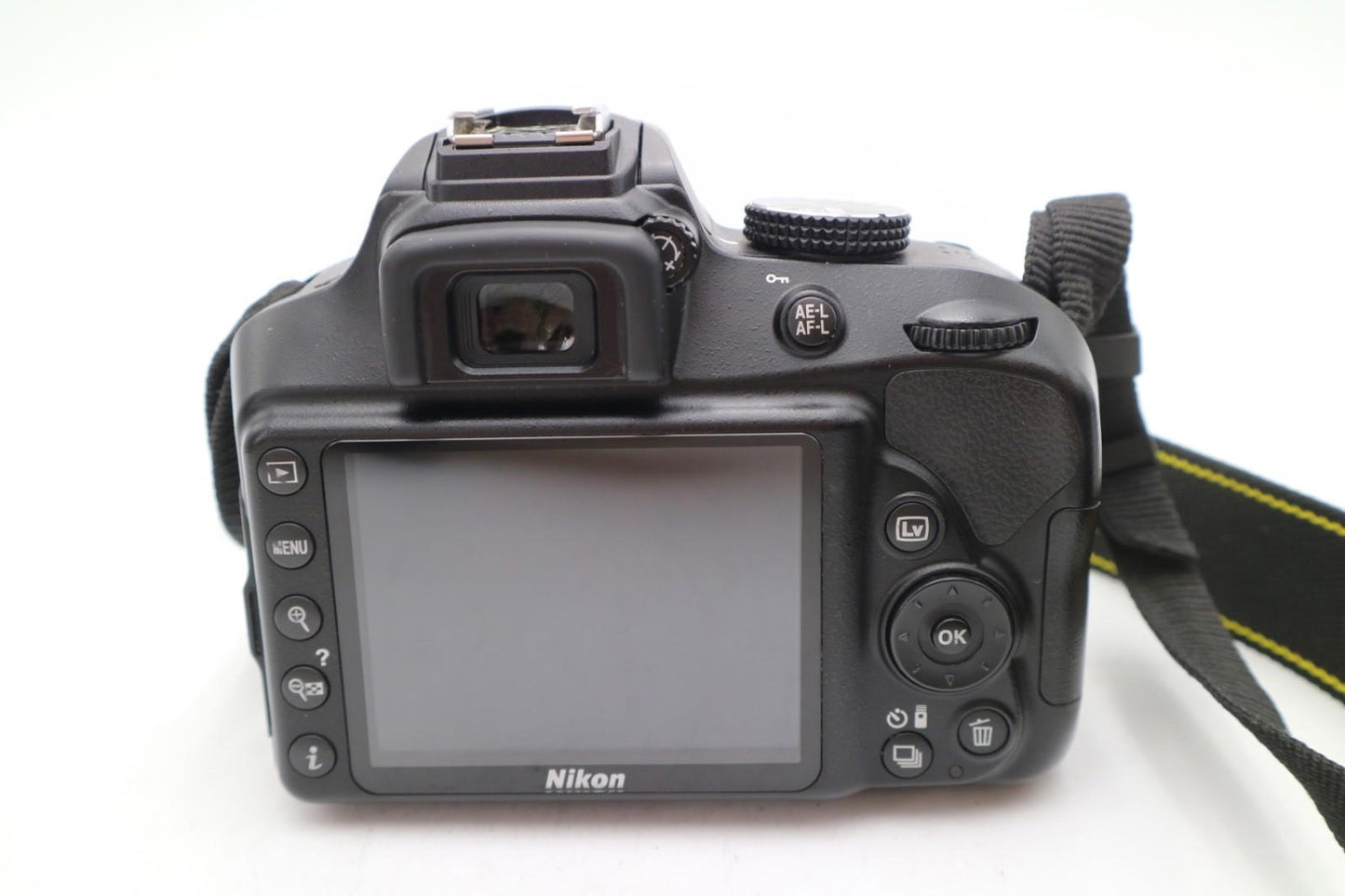 Nikon D3400 DSLR Camera 24.2MP with 18-55mm, Shutter Count 5778, Good Condition