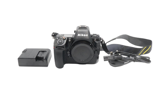 Nikon Z8 Mirrorless Camera 45.7MP Body Only, Shutter Count 5540 V.G. REFURBISHED