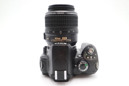 Nikon D40 Camera 6.1MP DSLR with 18-55mm, Shutter Count 12316, 1 Year Warranty