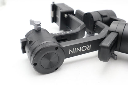 DJI Ronin S Handheld Gimbal Stabilizer for Mirrorless & DSLR Cameras
