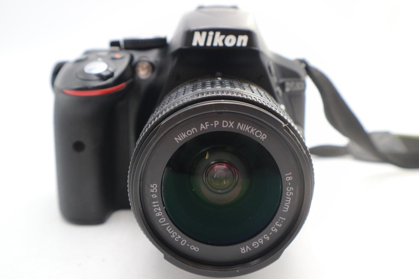Nikon D5300 24.2MP Camera DSLR with 18-55mm, Shutter Count 11033, Good Condition