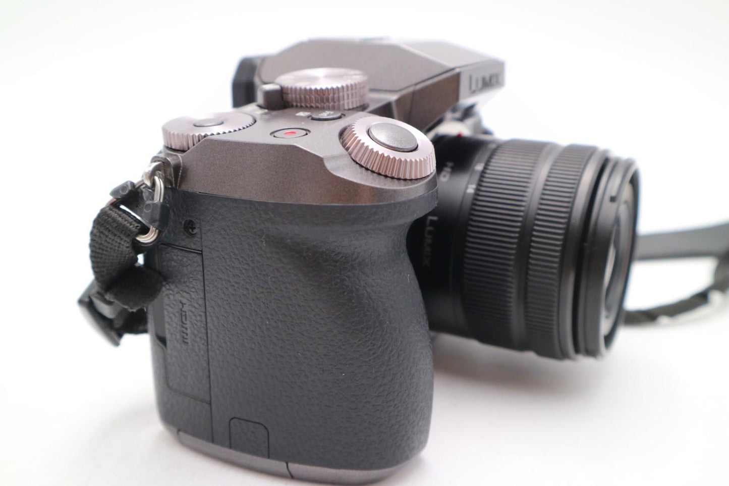 Panasonic G7 Mirrorless Camera 16MP with 14-42mm, Shutter Count 1678 REFURBISHED