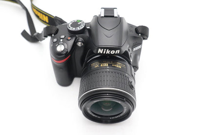 Nikon D3200 DSLR Camera 24.2MP with 18-55mm, Shutter Count 2456 V.G. REFURBISHED