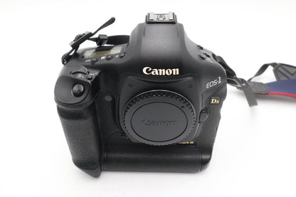 Canon 1Ds Mark III DSLR Camera 21.1MP Body Only, Shutter Count 9243, Good Cond.