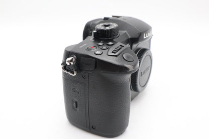 Panasonic DMC-GH5 Mirrorless Camera 20MP Body Only, Shutter 7400, G. REFURBISHED