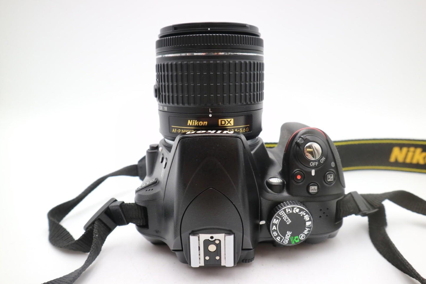 Nikon D3300 DSLR Camera 24.2MP with 18-55mm, Shutter Count 10661, Good Condition