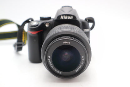 Nikon D5000 DSLR Camera 12.3MP Kit with 18-55mm Shutter Count 3449, Good Cond.
