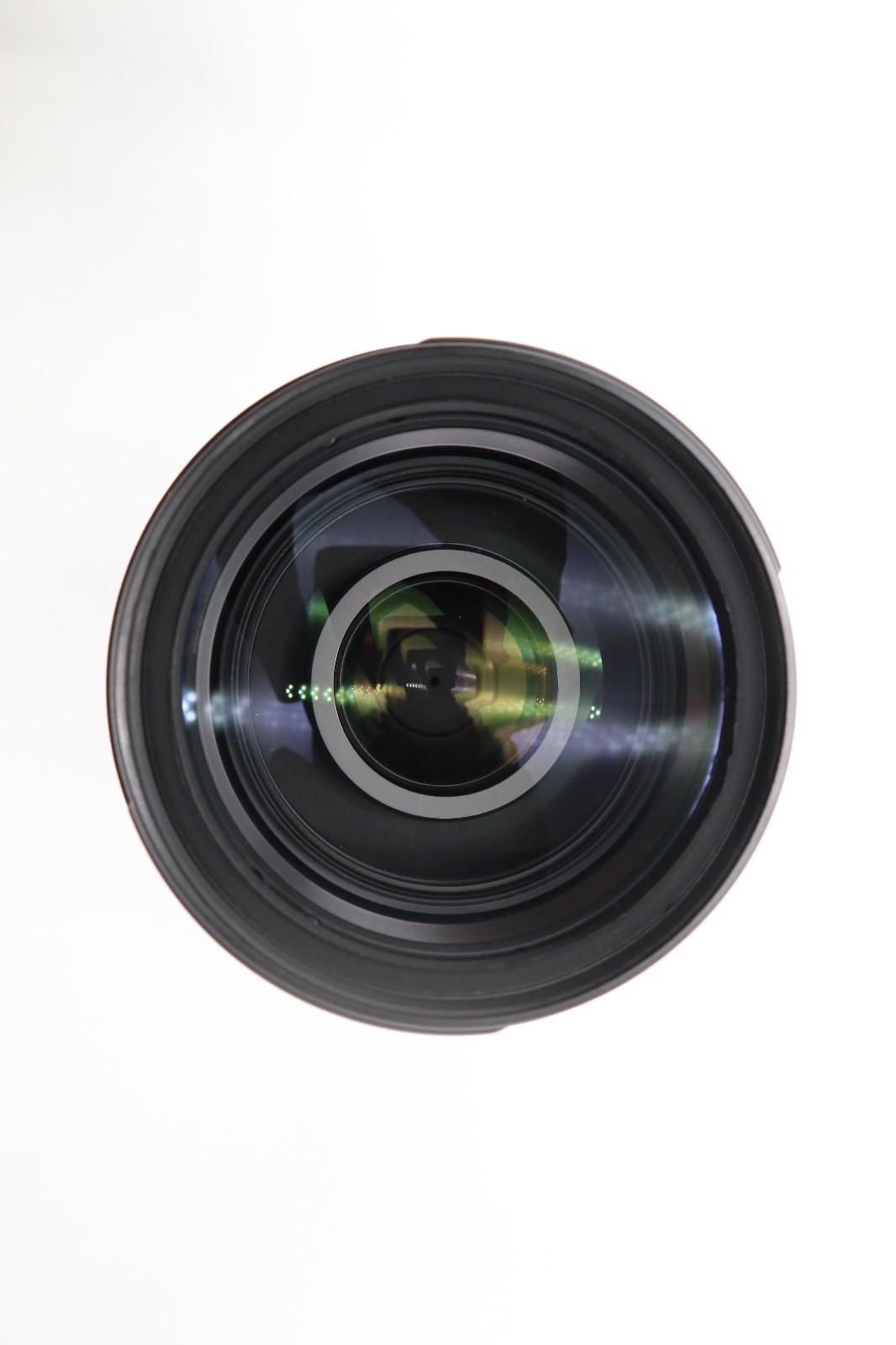 Nikon 70-300mm Telephoto Lens F4.5-5.6 G VR Full Frame Stabilised G. REFURBISHED