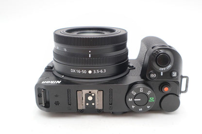 Nikon Z30 Mirrorless Camera 20.9MP with 16-50mm NIKKOR Z DX Shutter Count 212