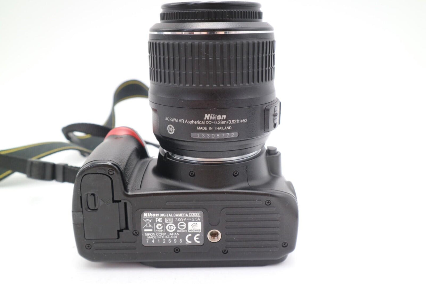 Nikon D3000 DSLR Camera 10.2MP with 18-55mm, Shutter Count 10884, Good Condition
