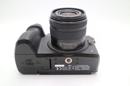 Panasonic G7 Mirrorless Camera 16MP with 14-42mm, Shutter Count 1271 REFURBISHED