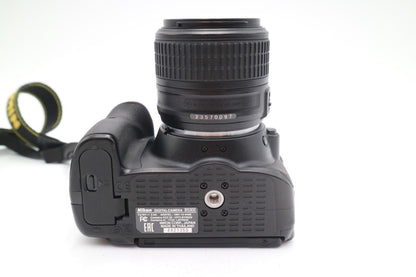 Nikon D5300 24.2MP Camera DSLR with Nikon 18-55mm Lens, 1 Year Warranty
