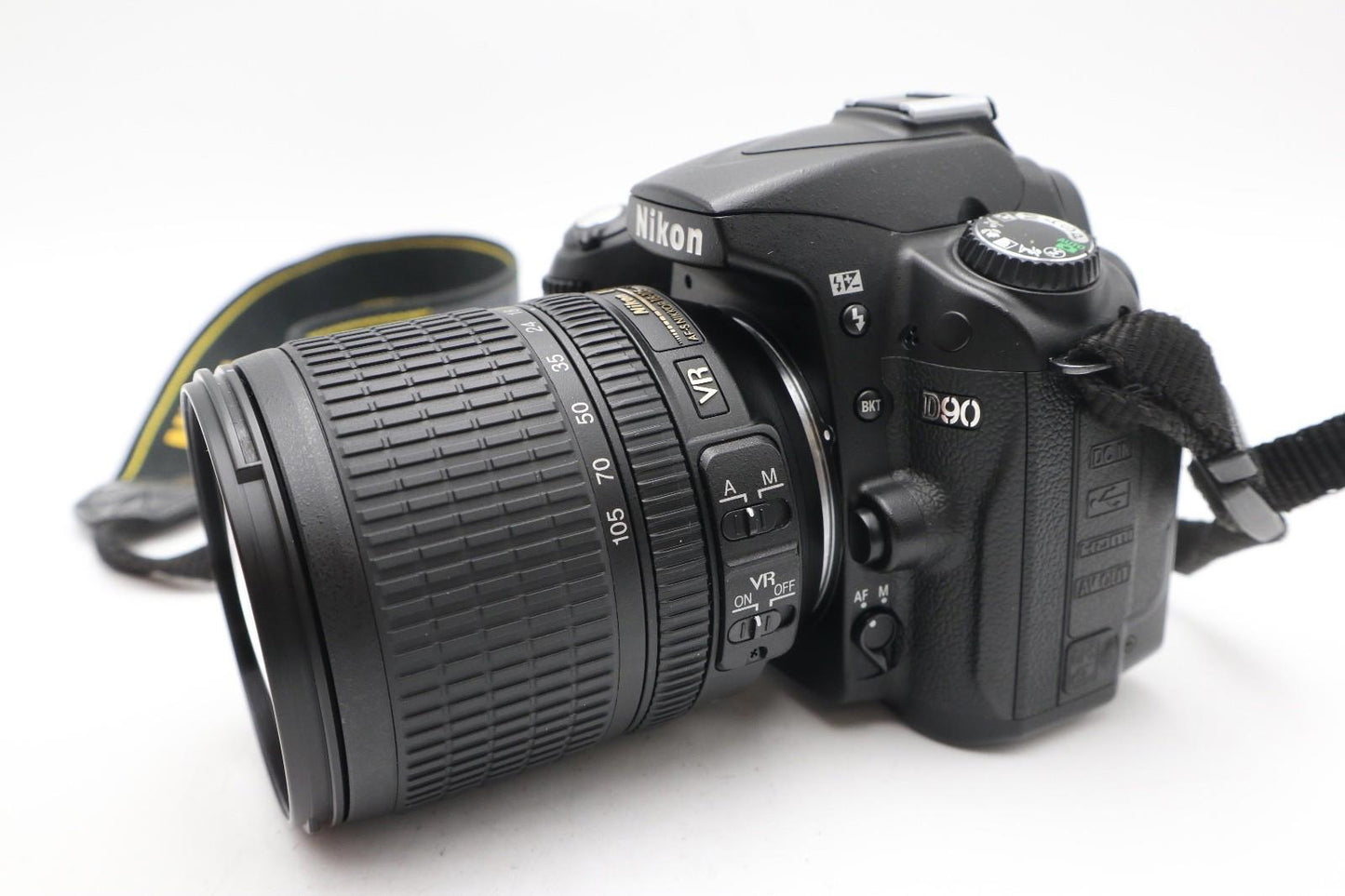 Nikon D90 DSLR Camera 12.3MP with 18-105mm, Shutter Count 4495, Good REFURBISHED