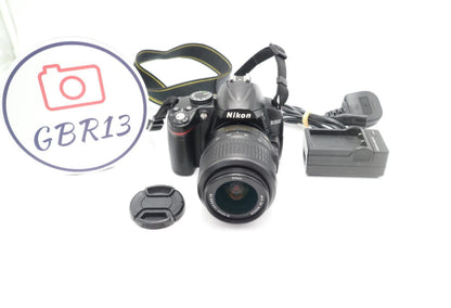 Nikon D3000 DSLR Camera 10.2MP with 18-55mm, Shutter Count 10884, Good Condition