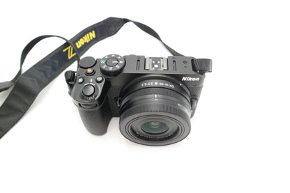 Nikon Z30 Mirrorless Camera 20.9MP with 16-50mm NIKKOR Z DX Shutter Count 1398