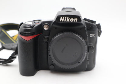 Nikon D90 DSLR Camera 12.3MP Body Only, Shutter Count 14694, Good Condition