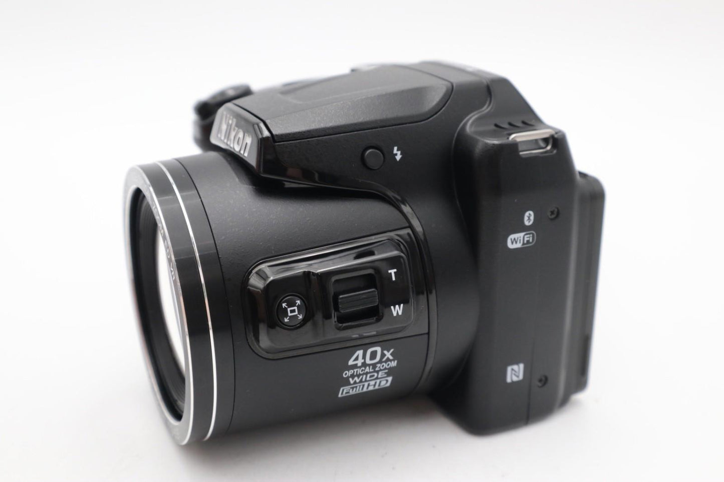 Nikon B500 Bridge Camera 16.0MP, 40x Optical Zoom, Bluetooth, Wi-Fi, V. G. Cond.