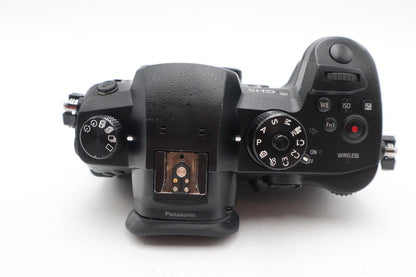 Panasonic DMC-GH5 Mirrorless Camera 20MP Body Only, Shutter 7400, G. REFURBISHED