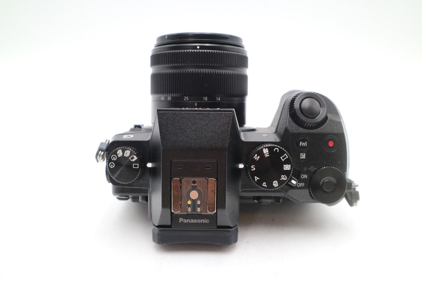 Panasonic G7 Mirrorless Camera 16MP with 14-42mm, Shutter Count 1271 REFURBISHED