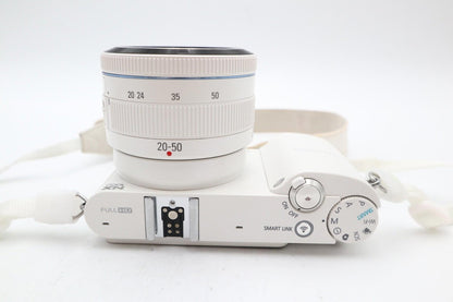 Samsung NX1000 Mirrorless Camera 20.3 MP with 20-50mm Lens, G. REFURBISHED