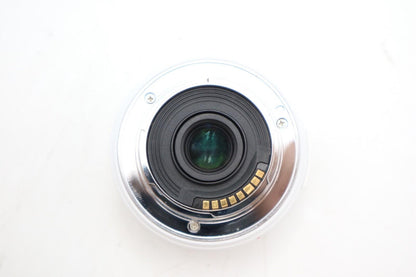 Samsung NX 16mm Lens f/2.4 Very Sharp Prime Wide Angle Pancake Lens, Good Cond.