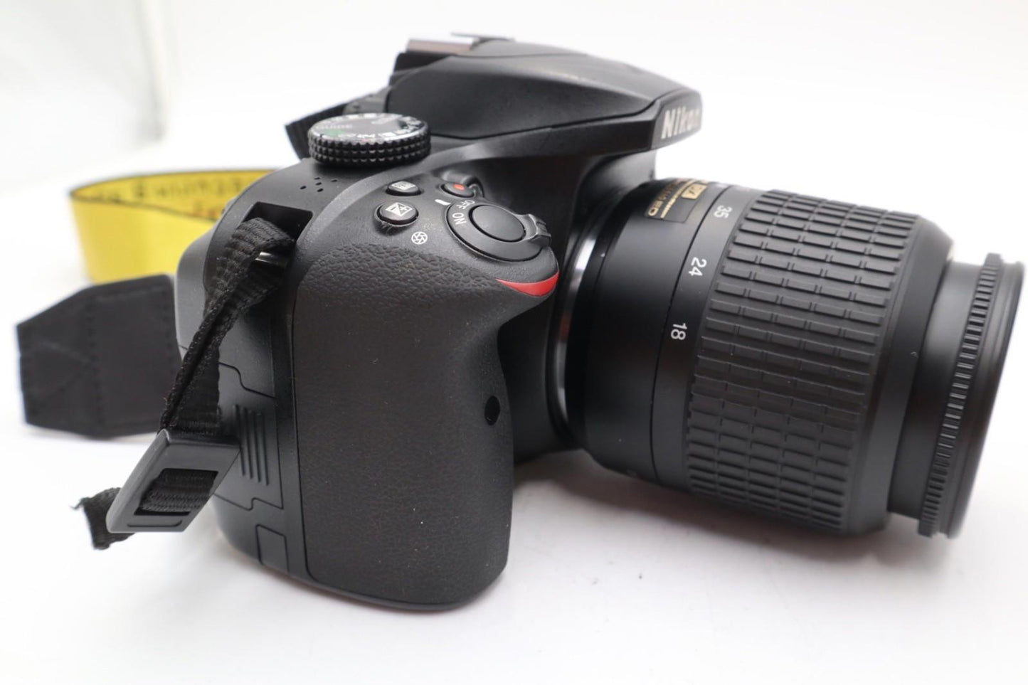 Nikon D3400 DSLR Camera 24.2MP with 18-55mm, Shutter Count 7508, V.G REFURBISHED