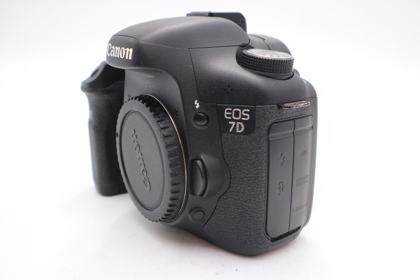 Canon EOS 7D DSLR Camera Body Only, Shutter Count 28077, Very Good Cond.