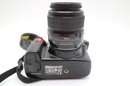 Nikon D40 Camera 6.1MP DSLR with 18-55mm, Shutter Count 20932, Good Condition