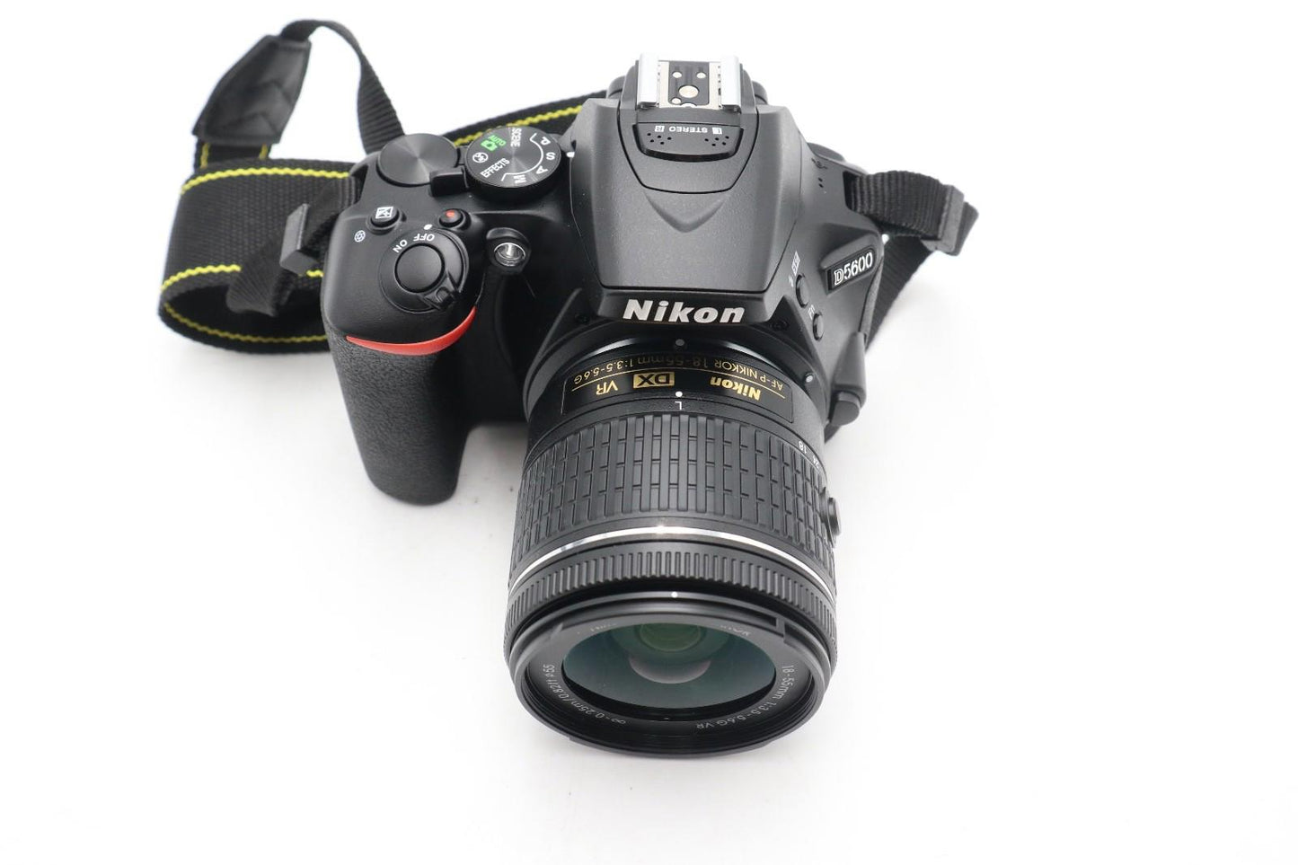Nikon D5600 24MP Camera DSLR with 18-55mm, Shutter Count 1878, V.G. REFURBISHED