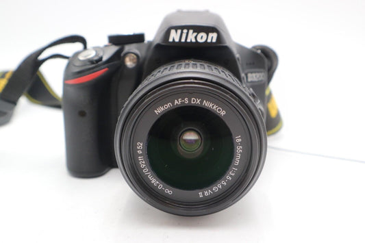 Nikon D3200 DSLR Camera 24.2MP with 18-55mm, Shutter Count 5042, Good Condition