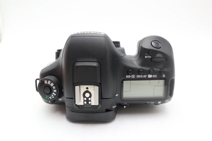 Canon EOS 7D Mark II DSLR Camera 20.2MP Body Only Shutter Count 12%, REFURBISHED
