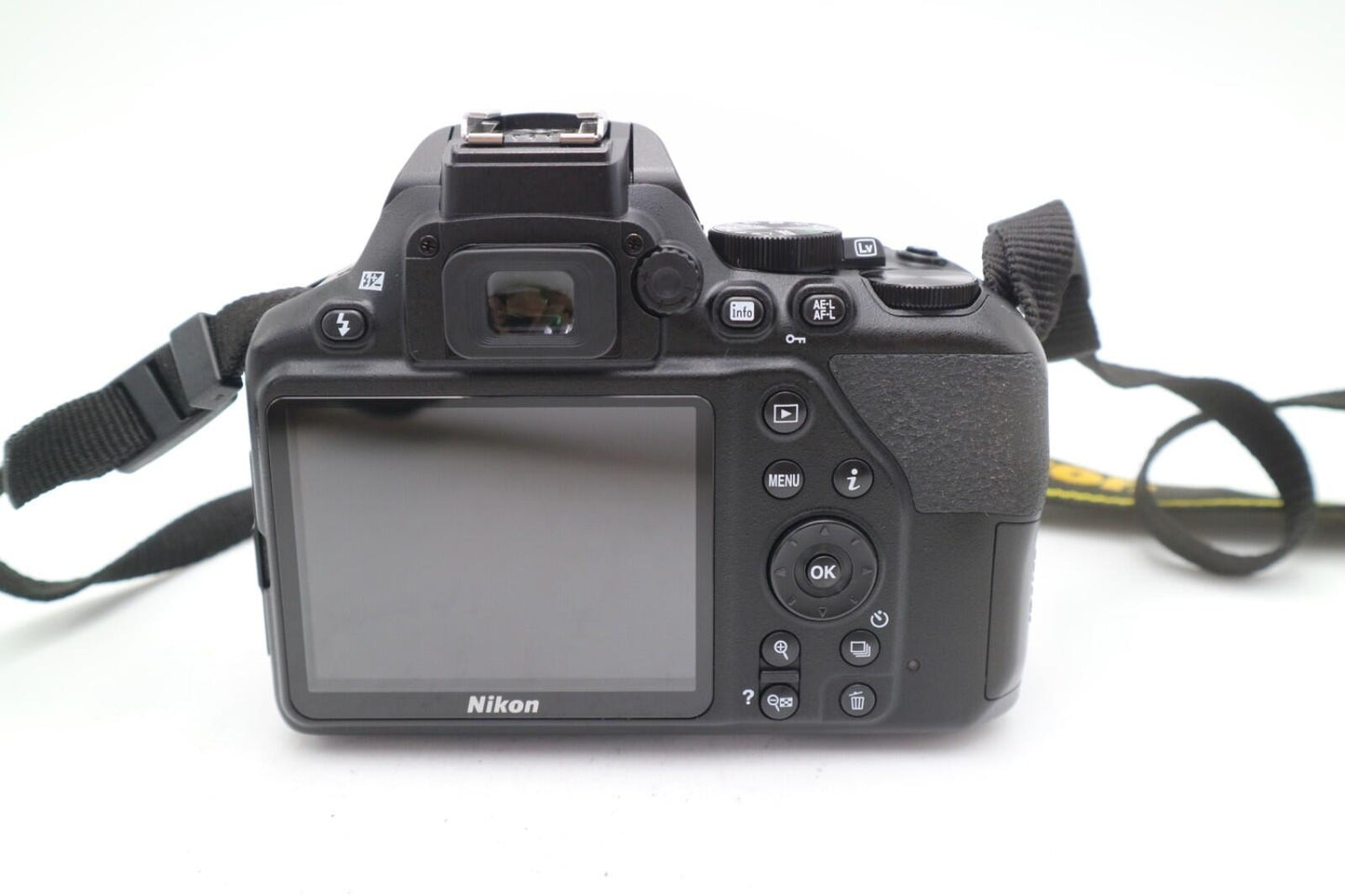 Nikon D3500 DSLR Camera 24.2MP with 18-55mm, Shutter Count 8475 V.G. REFURBISHED