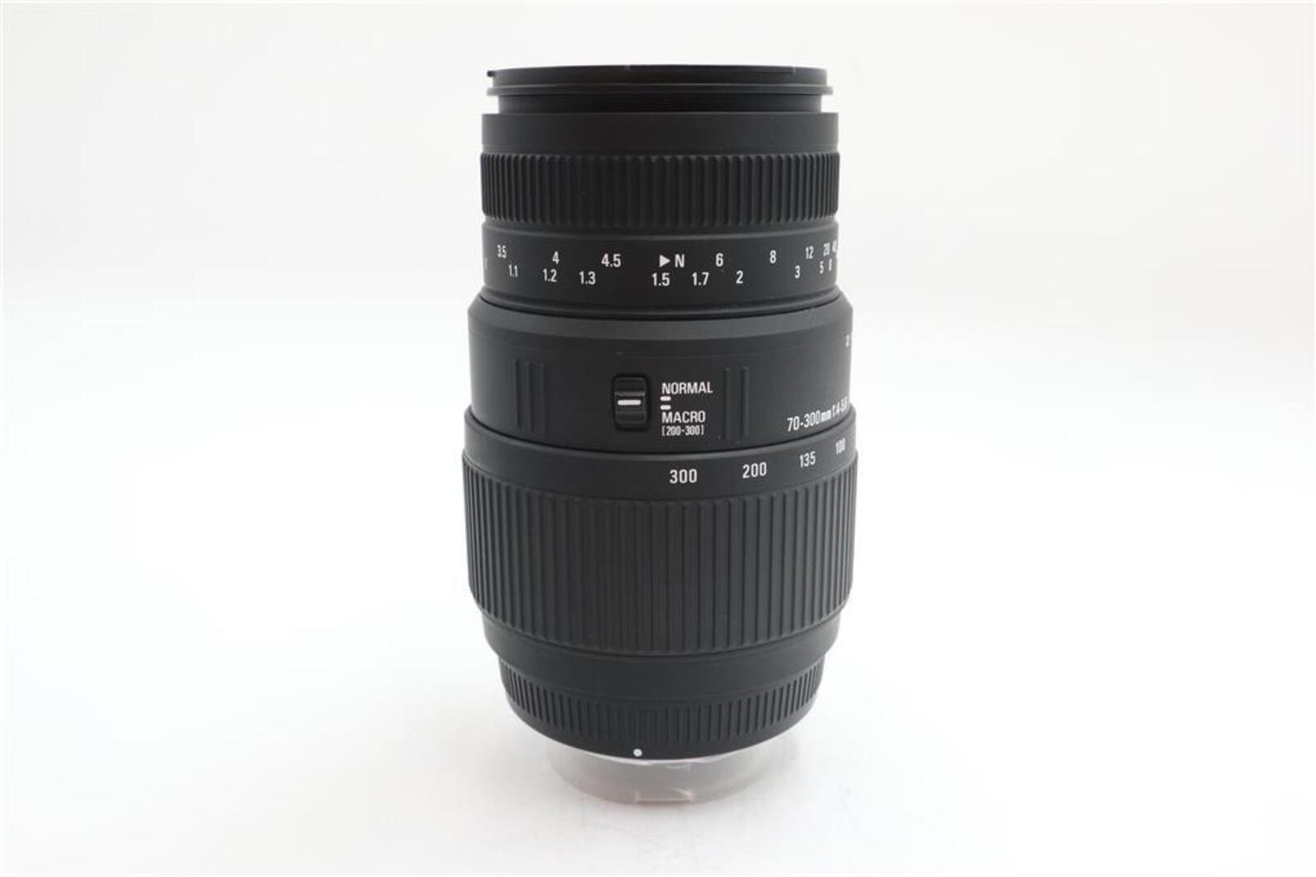 Sigma 70-300mm Telephoto Lens f/4-5.6 DG Zoom Macro for Sony, Fair Condition